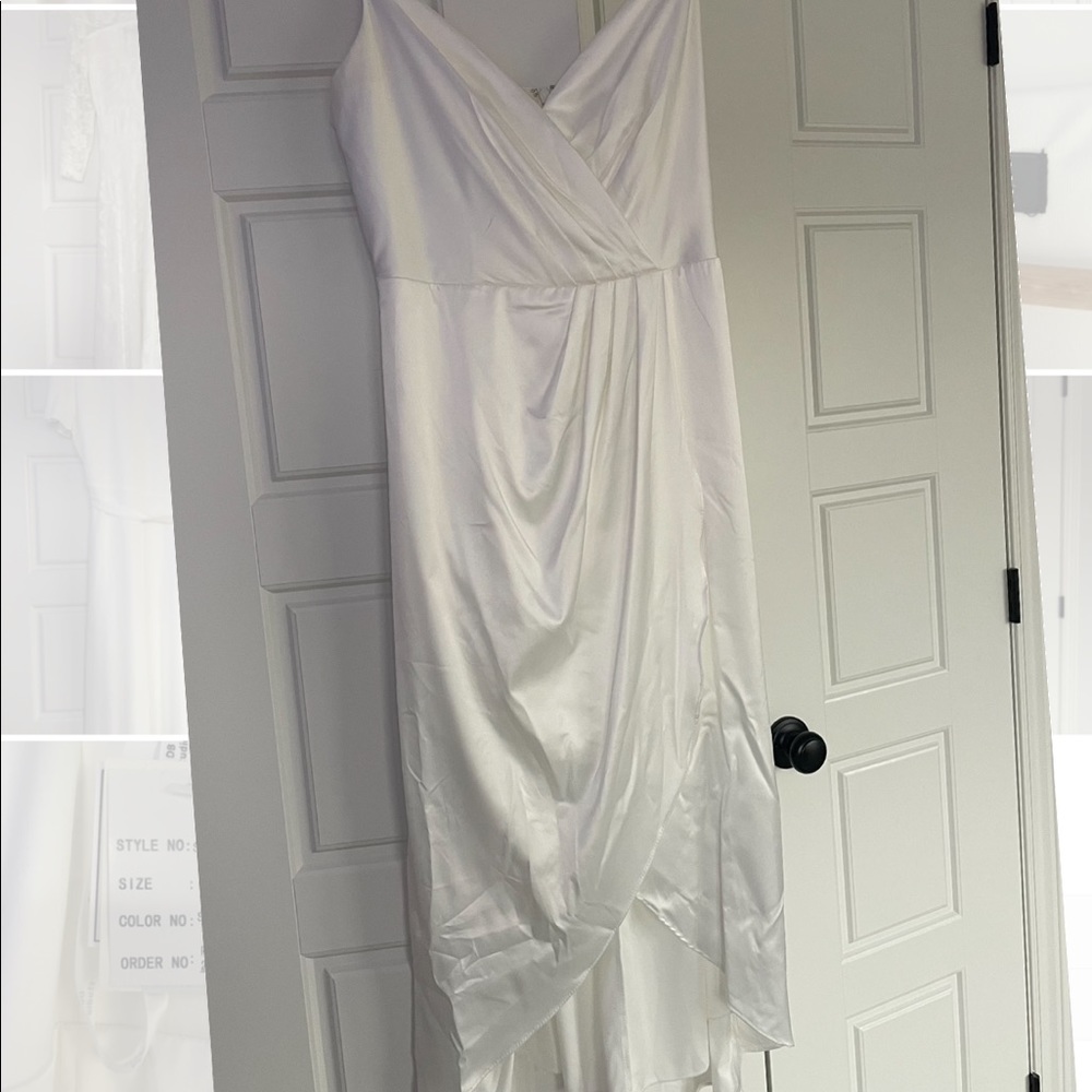 David’s Bridal - Picture 3 of 4